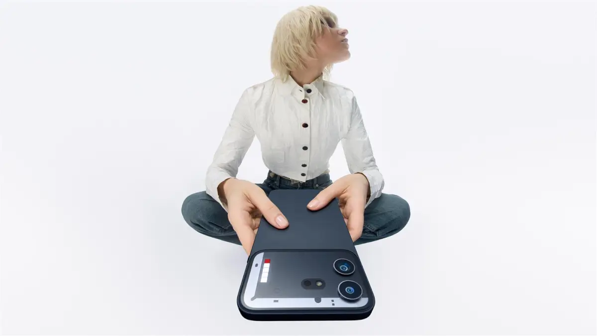 סמארטפון Phone (4b) מבית Nothing