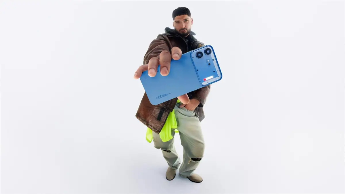 סמארטפון Phone (4b) מבית Nothing