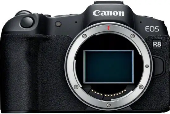 מצלמה דיגיטלית ללא מראה EOS R8 ועדשת RF 24-50mm F4.5-6.3 IS STM Canon - קנון